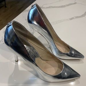 Used. Michael Michael kors pumps. No box.